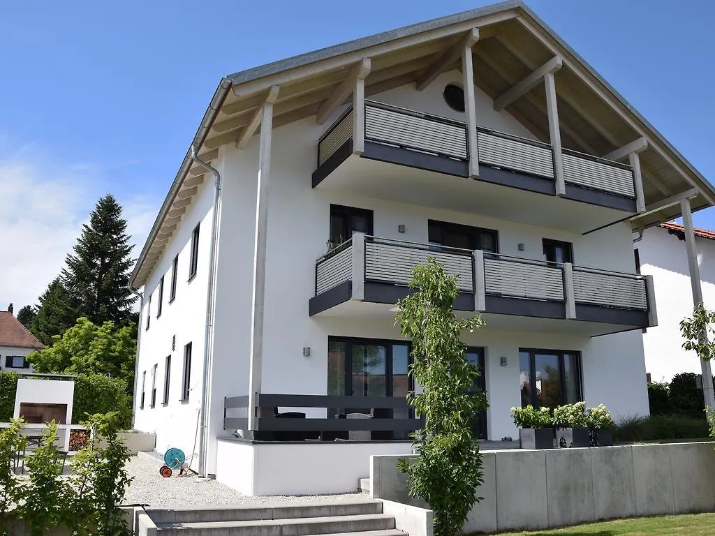 Ferienwohnung Leni contacts